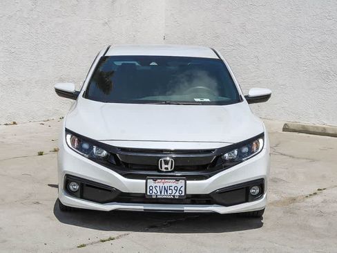 Used 2020 Honda Civic Sport image 2