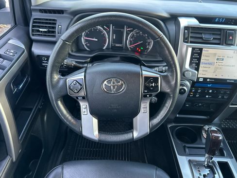 Used 2023 Toyota 4Runner Limited AWD/4WD image 15
