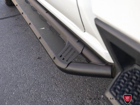 Used 2024 GMC Sierra 3500 AT4 w/ AT4 Preferred Package image 47