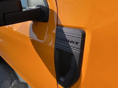 New 2026 Ford Maverick Lariat image 3