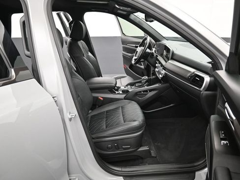 Used 2023 Kia Telluride EX X-Line AWD/4WD image 41