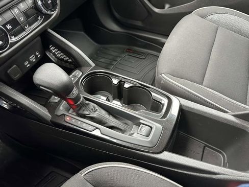 Certified 2022 Chevrolet TrailBlazer LT w/ Convenience Package image 24