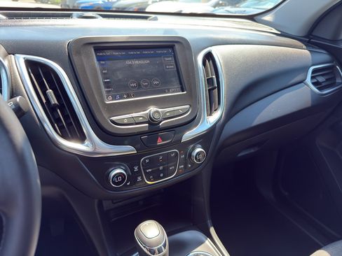 Certified 2021 Chevrolet Equinox LT AWD/4WD image 21