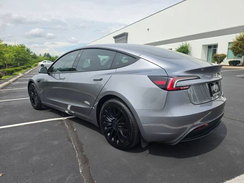 Used 2025 Tesla Model 3 Long Range RWD image 9