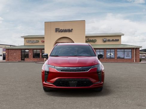 New 2027 Chrysler Pacifica Select AWD/4WD image 6