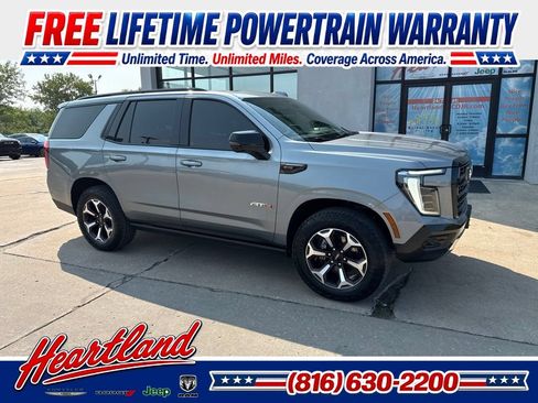 Used 2026 GMC Yukon AT4 Ultimate AWD/4WD image 1