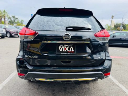 Used 2017 Nissan Rogue SV FWD image 6