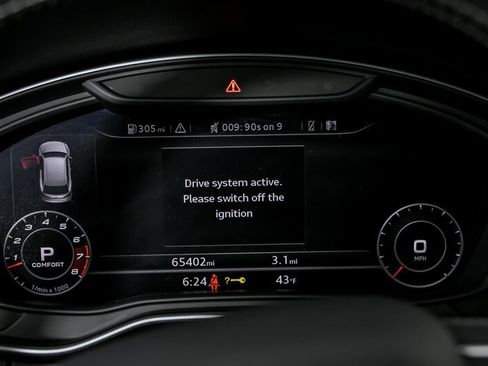 Used 2020 Audi SQ5 Premium Plus w/ Premium Plus Package image 25