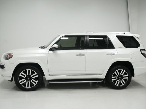 Used 2021 Toyota 4Runner Limited RWD image 7