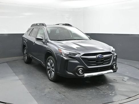 Used 2024 Subaru Outback Limited AWD/4WD image 17