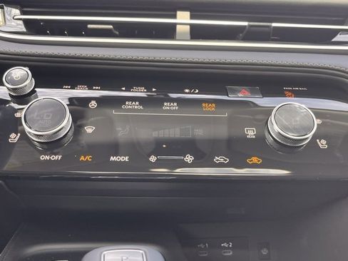 New 2026 INFINITI QX60 Luxe w/ Cargo Package image 17