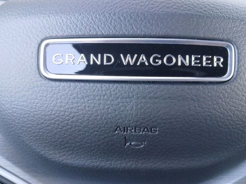 New 2026 Jeep Grand Wagoneer L 2WD image 5