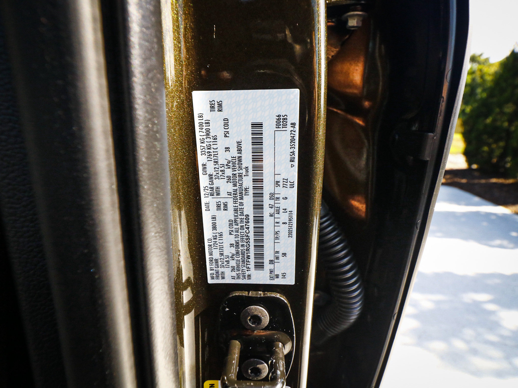Used 2025 Ford F150 Raptor AWD/4WD image 35