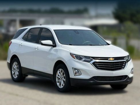 Used 2021 Chevrolet Equinox LT FWD image 1