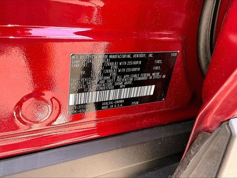 Used 2021 Toyota RAV4 XLE Premium AWD/4WD image 16