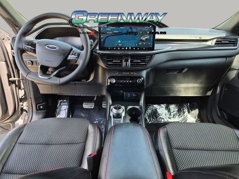 Used 2023 Ford Escape ST-Line w/ Tech Pack #1 FWD image 9