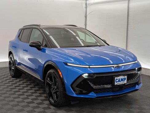 New 2026 Chevrolet Equinox EV RS image 8