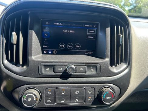 Used 2021 Chevrolet Colorado W/T w/ Custom Special Edition AWD/4WD image 18