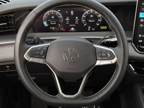 New 2026 Volkswagen Tiguan S FWD image 14