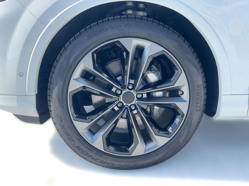 New 2026 Audi Q7 3.0T Premium Plus image 12