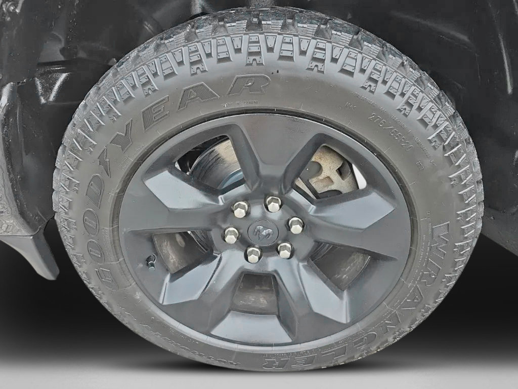 Used 2019 RAM 1500 Big Horn AWD/4WD image 12