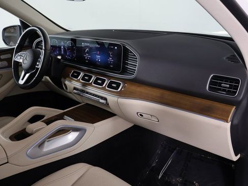 Certified 2022 Mercedes-Benz GLE 350 w/ 3rd Row Seat Package image 9