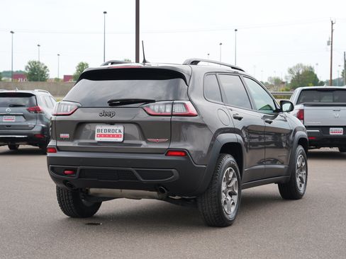 Used 2022 Jeep Cherokee Trailhawk w/ Sun, Sound & Nav Group AWD/4WD image 3