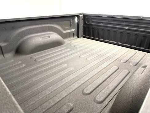 Used 2022 RAM 2500 Limited AWD/4WD image 6
