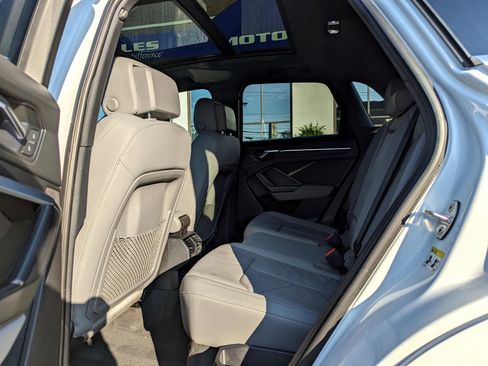 Used 2020 Audi Q3 2.0T Prestige image 37