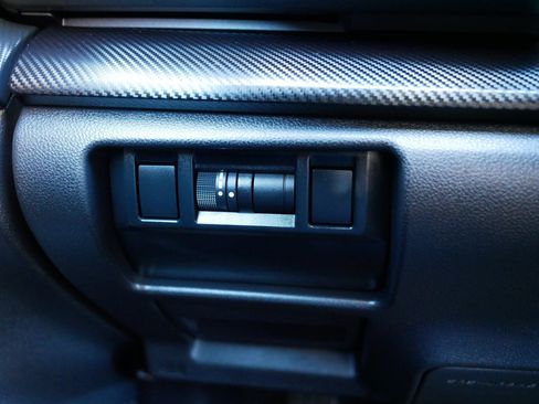 Used 2024 Subaru Crosstrek 2.0i Premium image 26