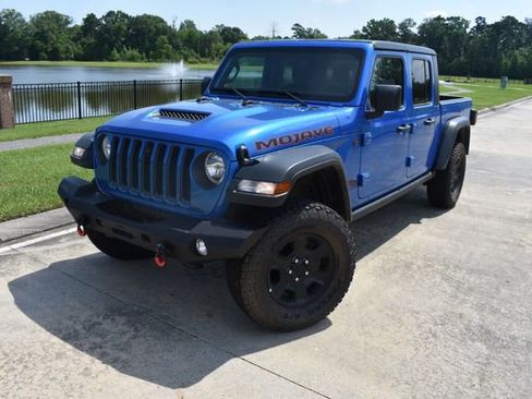 Used 2022 Jeep Gladiator Mojave w/ Trailer Tow Package AWD/4WD image 6
