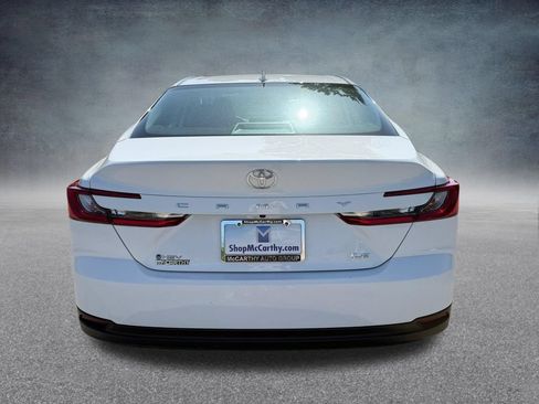 Used 2025 Toyota Camry LE FWD image 11
