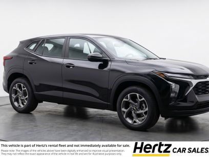 Used 2025 Chevrolet Trax LT