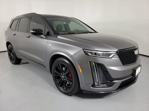 Certified 2023 Cadillac XT6 Premium Luxury w/ Technology Package FWD image 1