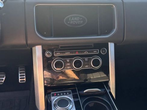 Used 2014 Land Rover Range Rover Supercharged image 15