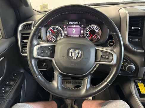 Used 2020 RAM 1500 Big Horn AWD/4WD image 33