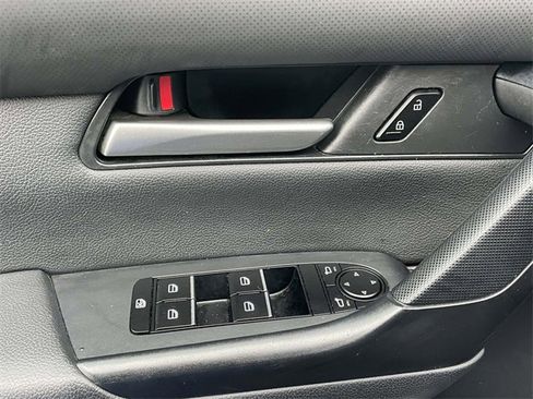 Used 2024 MAZDA CX-50 AWD 2.5 S w/ Preferred Package image 17