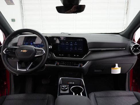 New 2026 Chevrolet Equinox LT w/ Convenience Package II image 45