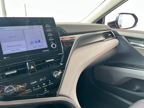 Used 2023 Toyota Camry LE image 15