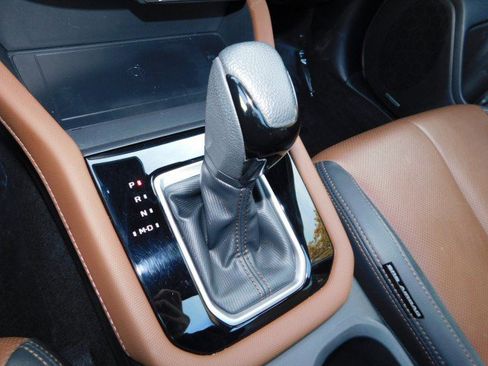 Used 2025 Subaru Forester Touring image 25