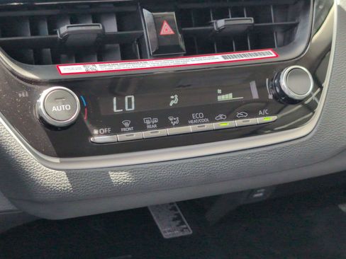 Certified 2026 Toyota Corolla LE w/ LE Premium Package FWD image 20