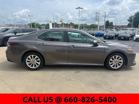 Used 2023 Toyota Camry LE FWD image 5