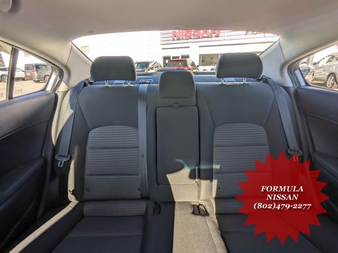 Used 2018 Kia Forte LX w/ LX Popular Package image 19