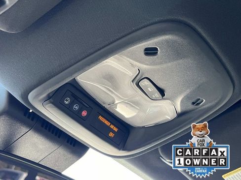 Used 2023 Chevrolet Colorado Z71 image 31