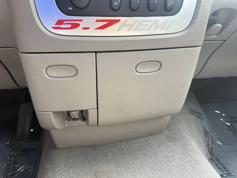 Used 2004 Dodge Ram 1500 Truck SLT AWD/4WD image 23