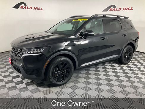 Certified 2023 Kia Sorento S w/ Panoramic Sunroof Package image 4