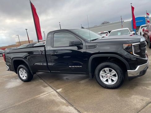 Used 2025 GMC Sierra 1500 Pro w/ Pro Value Package image 1