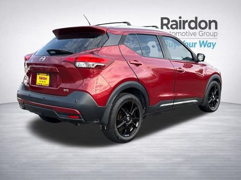 Used 2020 Nissan Kicks SR w/ SR Premium Package FWD image 7