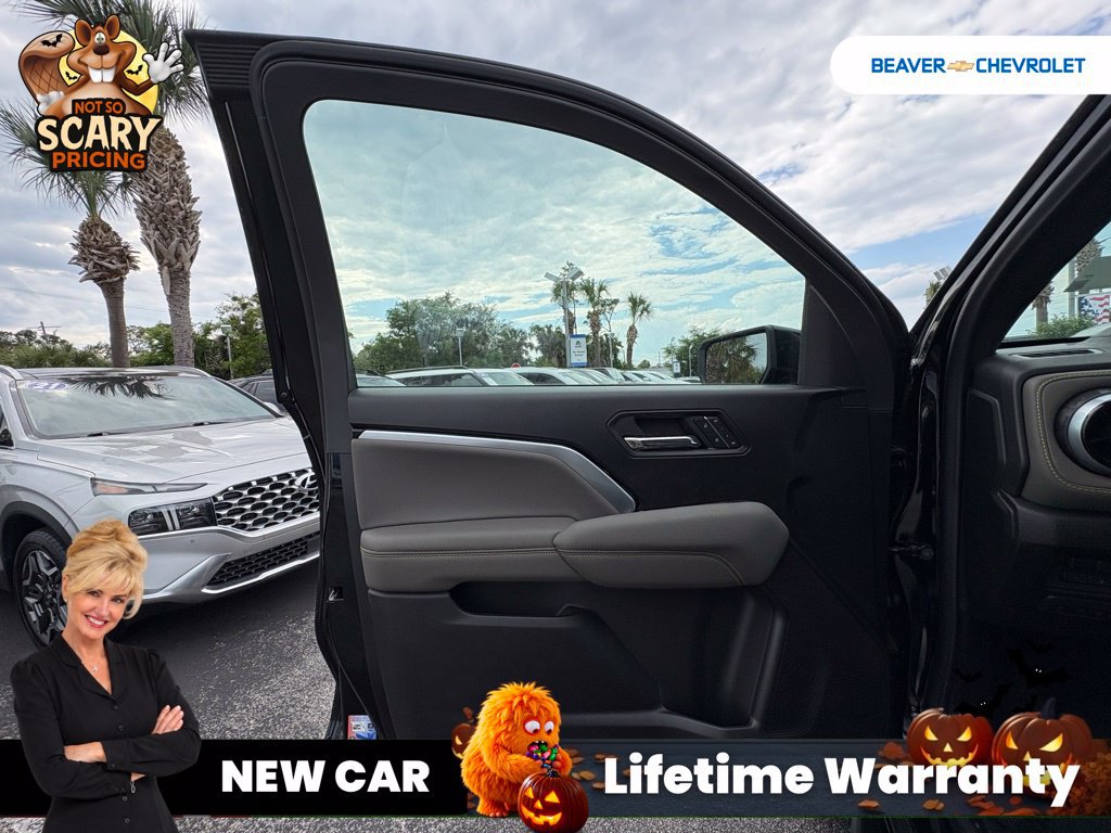 New 2026 Chevrolet Colorado ZR2 w/ Off-Road Front Bumper Package AWD/4WD image 30