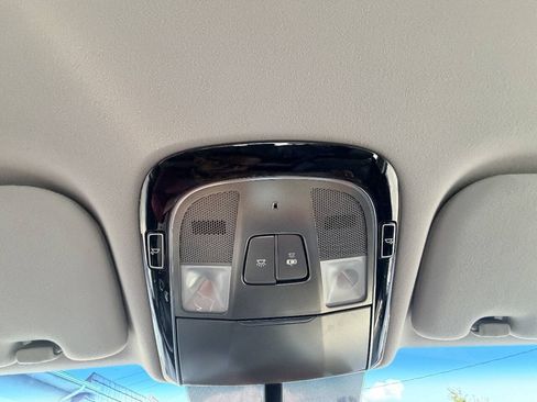 Used 2015 Hyundai Azera FWD image 15